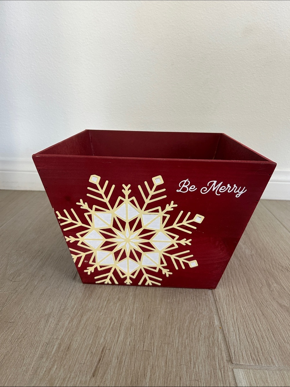 Festive Red Holiday Wooden Box with Snowflake "Be Merry"